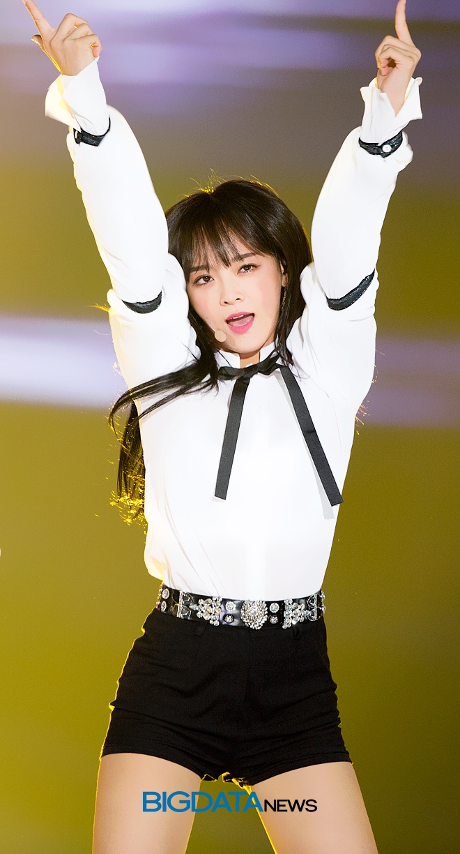 구구단 세정, '2018 코리아 뮤직 페스티벌' 현장