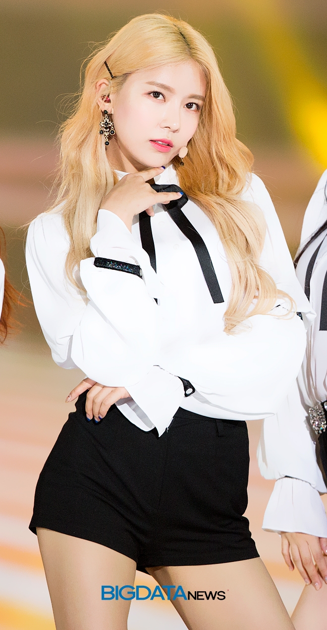 구구단 나영, '2018 코리아 뮤직 페스티벌' 현장