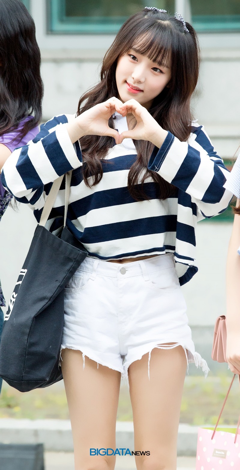 최예나, '프로듀스48'의 콘셉트 평가 출근길 현장