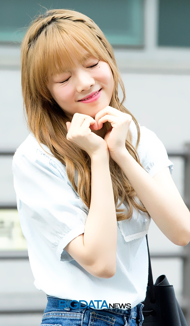 나고은, '프로듀스48'의 콘셉트 평가 출근길 현장