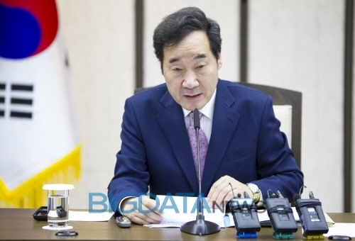 李총리 "가습기 살균제 사태, 대한민국의 치부"
