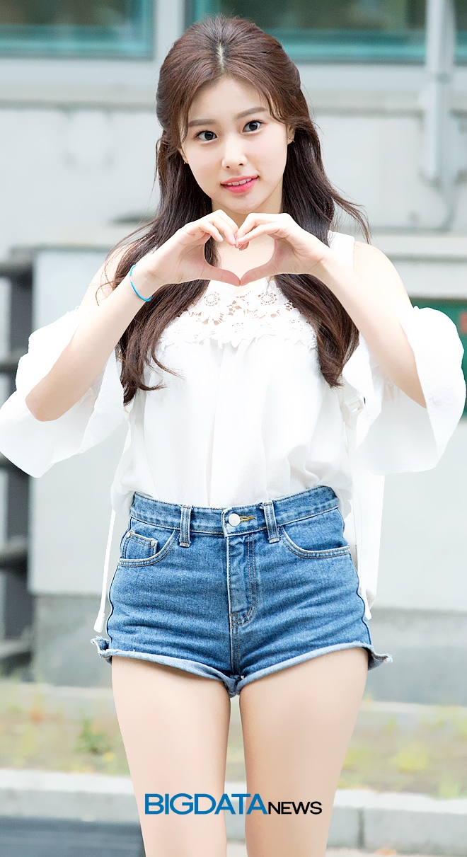 강혜원, '프로듀스48'의 콘셉트 평가 출근길 현장