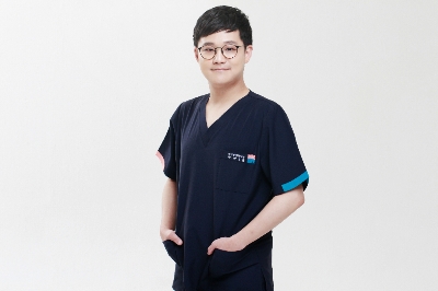 자연스러운 눈썹, 문신보다 안전한 반영구눈썹 시술로 연출