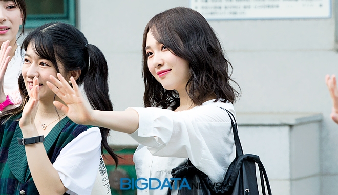 AKB48 타카하시 쥬리, '프로듀스48'의 콘셉트 평가 출근길 현장