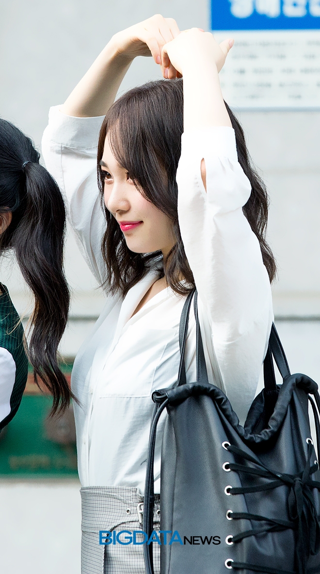 AKB48 타카하시 쥬리, '프로듀스48'의 콘셉트 평가 출근길 현장