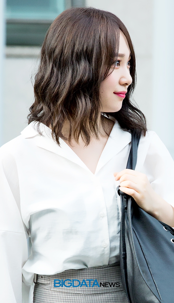 AKB48 타카하시 쥬리, '프로듀스48'의 콘셉트 평가 출근길 현장