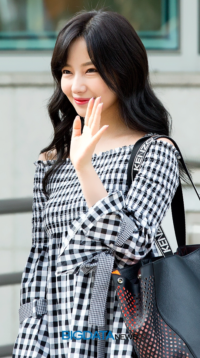 NMB48 무라세 사에, '프로듀스48'의 콘셉트 평가 출근길 현장