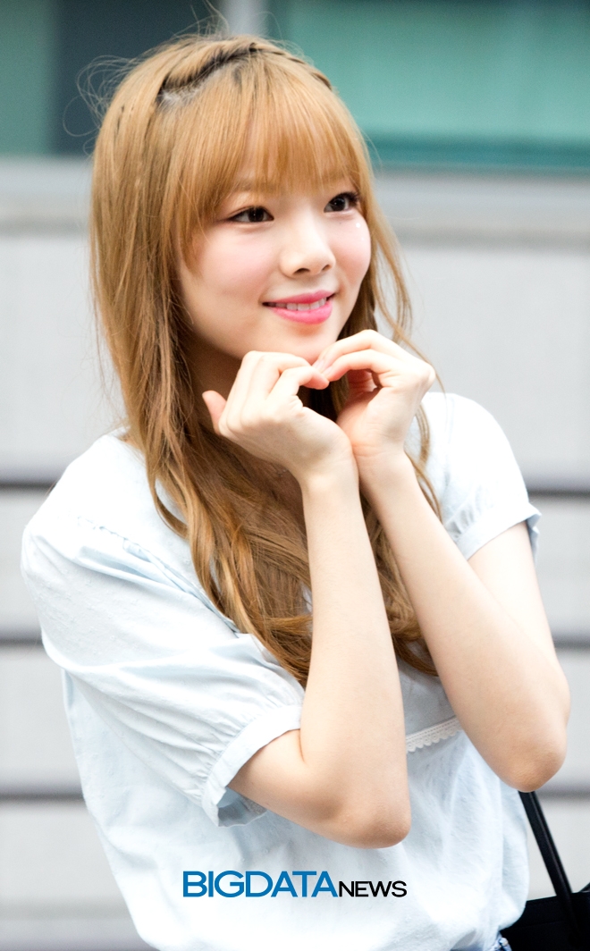 나고은, '프로듀스48'의 콘셉트 평가 출근길 현장