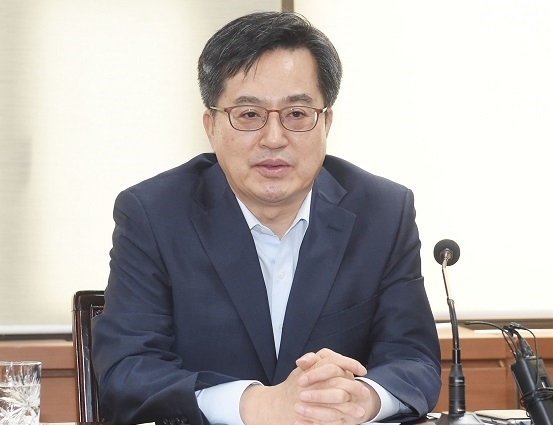 김동연 "지표·통계가 설명 못하는 국민 어려움 크다"