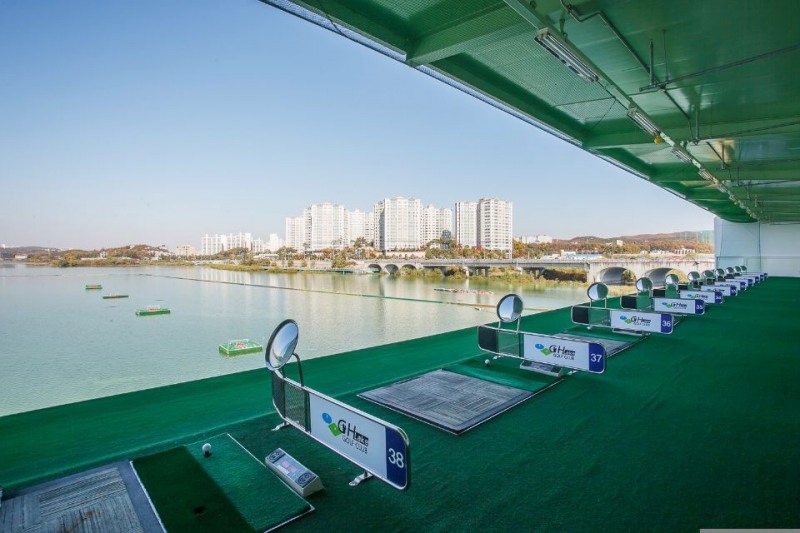 기흥수상골프연습장 타석 이미지.