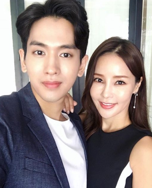 가수 류필립과 미나