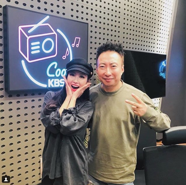 뷰티 크리에이터 이사배와 방송인 박명수