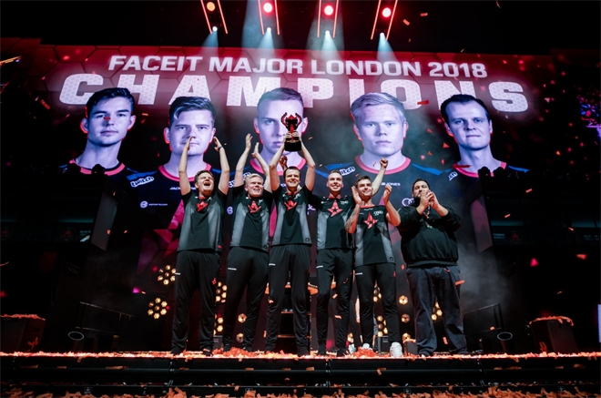 런던 메이저에서 우승한 아스트랄리스.(사진=페이스잇 공식 SNS 발췌)