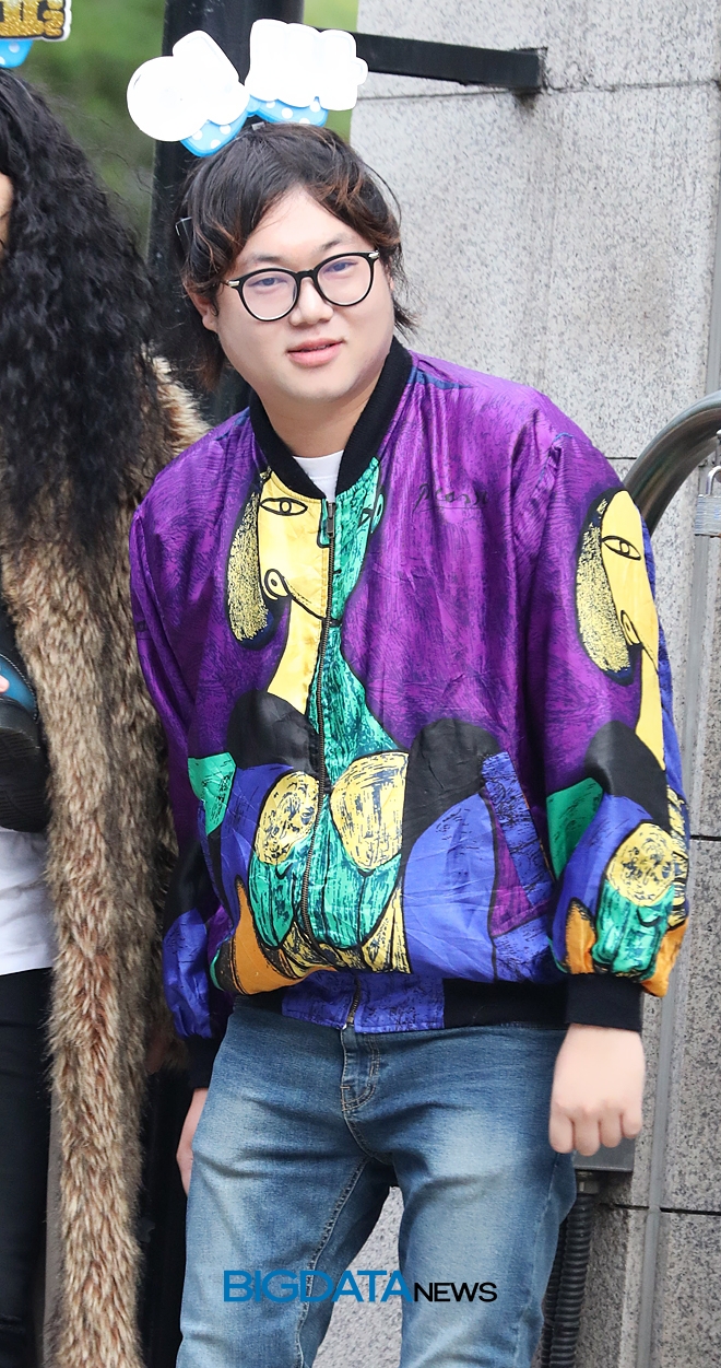 감스트, KBS 2TV 음악방송 '뮤직뱅크' 출근길 현장