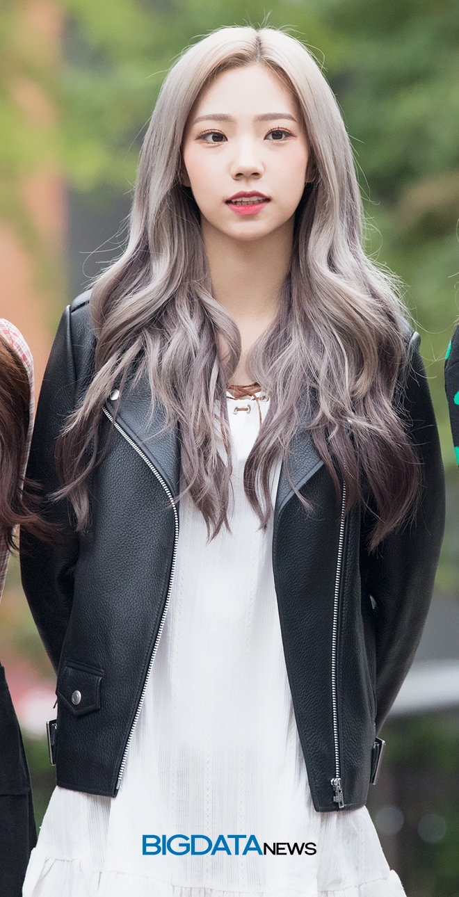 우주소녀 여름, KBS 2TV 음악방송 '뮤직뱅크' 출근길 현장