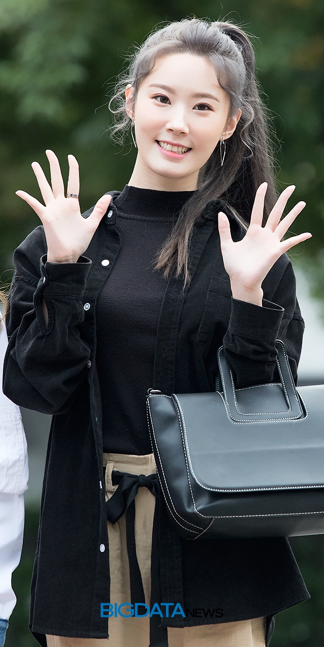 S.I.S 민지, KBS 2TV 음악방송 '뮤직뱅크' 출근길 현장