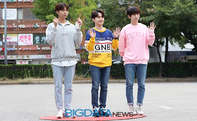 열혈남아 타지혁, KBS 2TV 음악방송 '뮤직뱅크' 출근길 현장