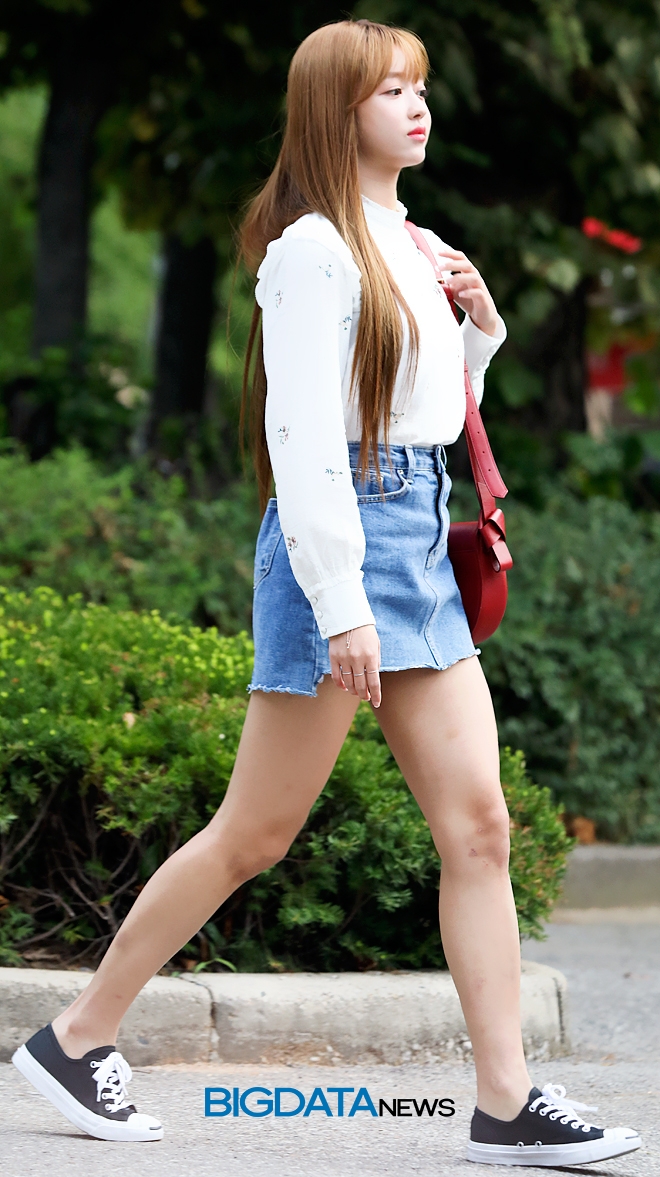 오마이걸 유아, KBS 2TV 음악방송 '뮤직뱅크' 출근길 현장