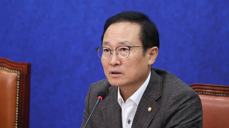 홍영표 "유은혜 임명, 교육부 정상화시켜야"