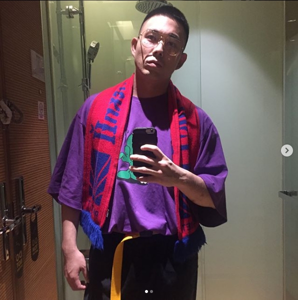 래퍼 윤비 sns 사진