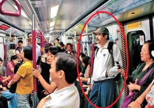 주윤발, 수입 240억에도 지하철 타고 다닌다?…포착된 사진 ‘눈길’