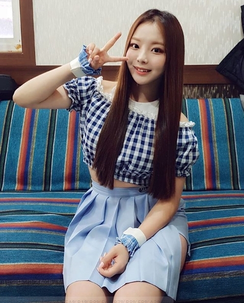 ⓑ 세러데이 공식 인스타그램