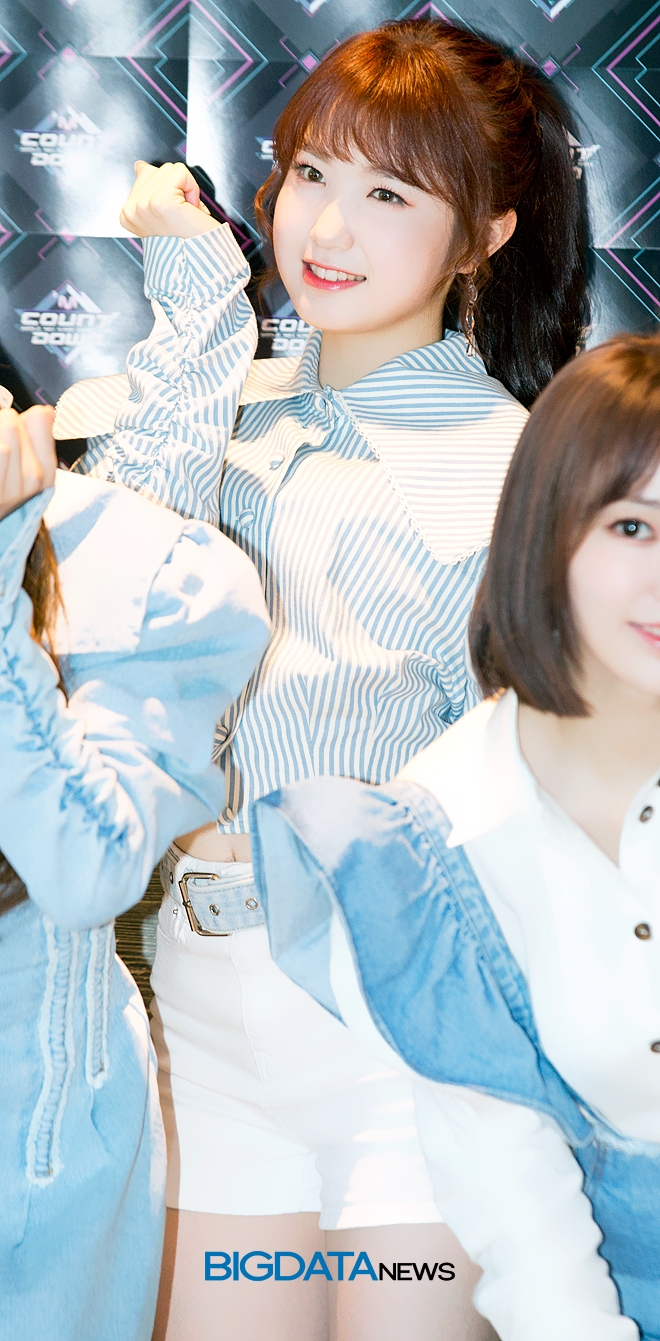 아이즈원 혼다 히토미, Mnet '엠카운트다운' 생방송 현장