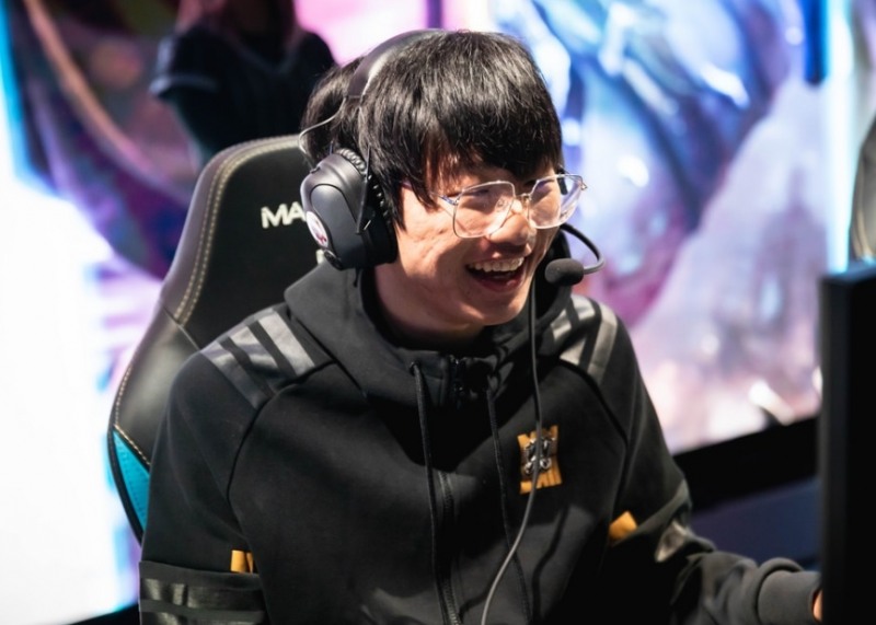 IG의 정글러 'Ning' 가오젠닝.