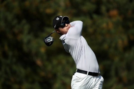 연장전 패배로 준우승을 차지했지만 대상 포인트 1위로 올라선 이형준. 사진=KPGA 제공