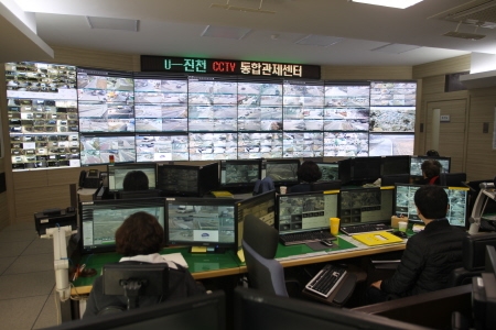 진천군, CCTV 통합관제센터 안전지킴이 역할 톡톡