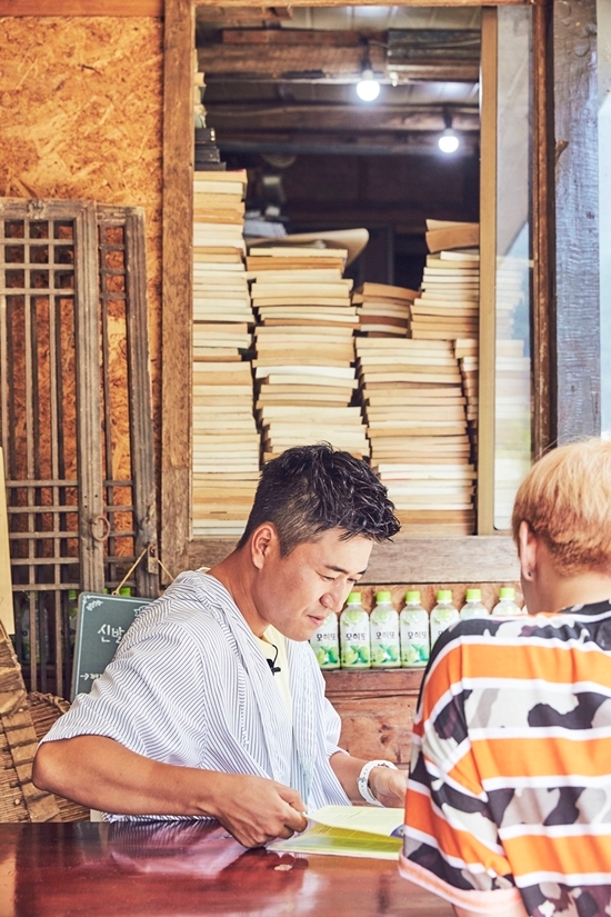 ‘동네앨범’, 이웃들 진솔한 이야기를 음악으로…삼척편 리메이크 음원 공개
