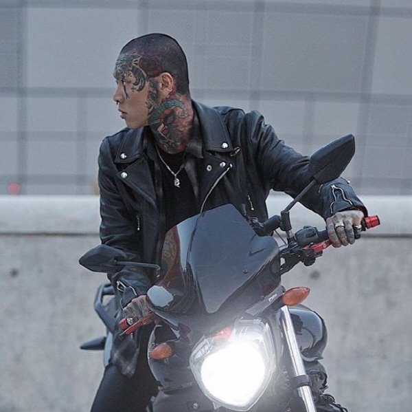 김우영, 교통사고 전 SNS 통해 자주 공개했던 바이크 기종은?