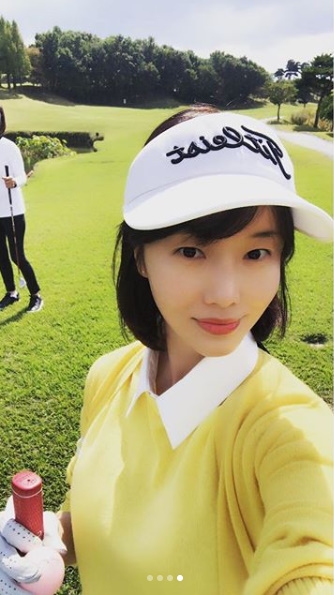 가수 겸 배우 이정현의 일상사진