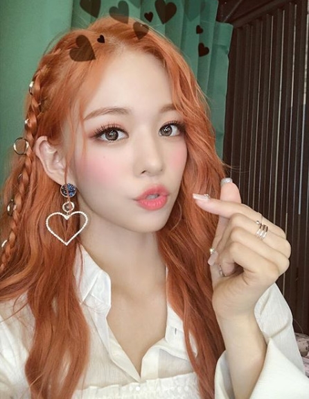 걸그룹 프로미스나인의 이채영