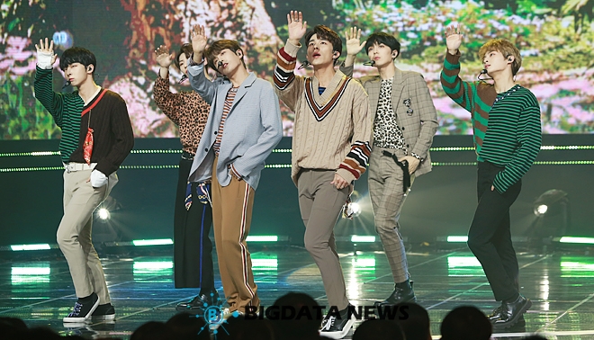 일급비밀, MBC MUSIC '쇼 챔피언' 생방송 현장