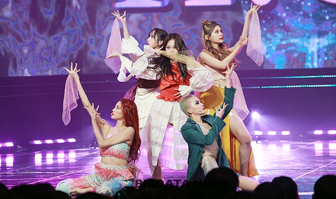 H.U.B, MBC MUSIC '쇼 챔피언' 생방송 현장