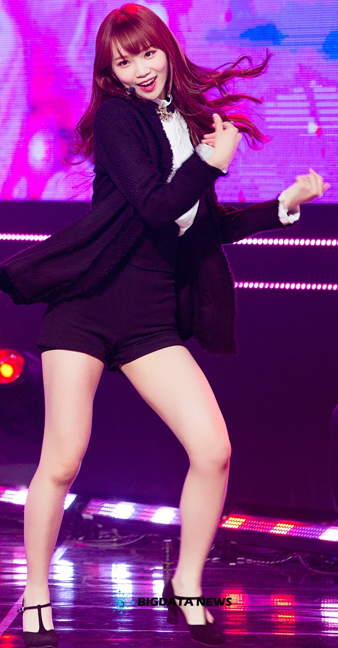 아이즈원 김채원, MBC MUSIC '쇼 챔피언' 생방송 현장