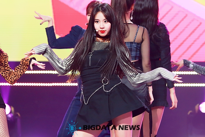 트와이스 채영, MBC MUSIC '쇼 챔피언' 생방송 현장