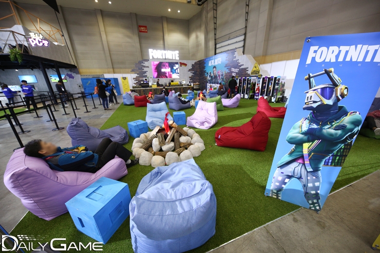 ''포린이들'~ 포트나이트 도전!' 지스타 에픽게임즈 부스 현장스케치