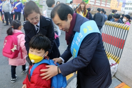 광주서부교육청, 어린이 보호구역 교통캠페인 실시