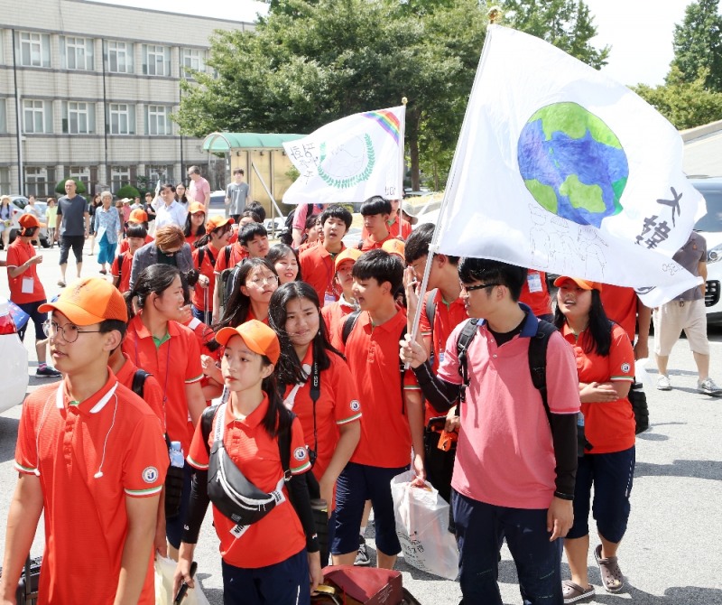 국제항해 프로그램 '선상무지개학교' 수료식 개최