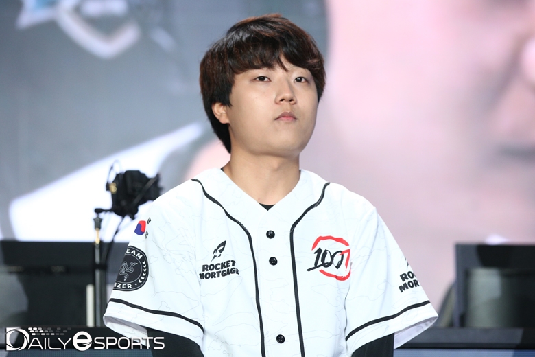 '썸데이' 김찬호, 100 씨브즈와 2020년까지 계약 연장