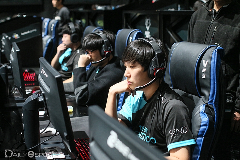 콩두 레드도트.