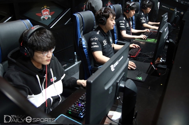 GC 부산 자이언트.