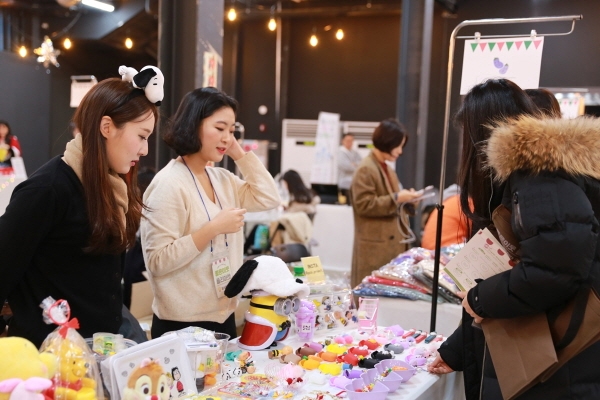 굿네이버스와 함께하는 '좋은이웃 플리마켓'