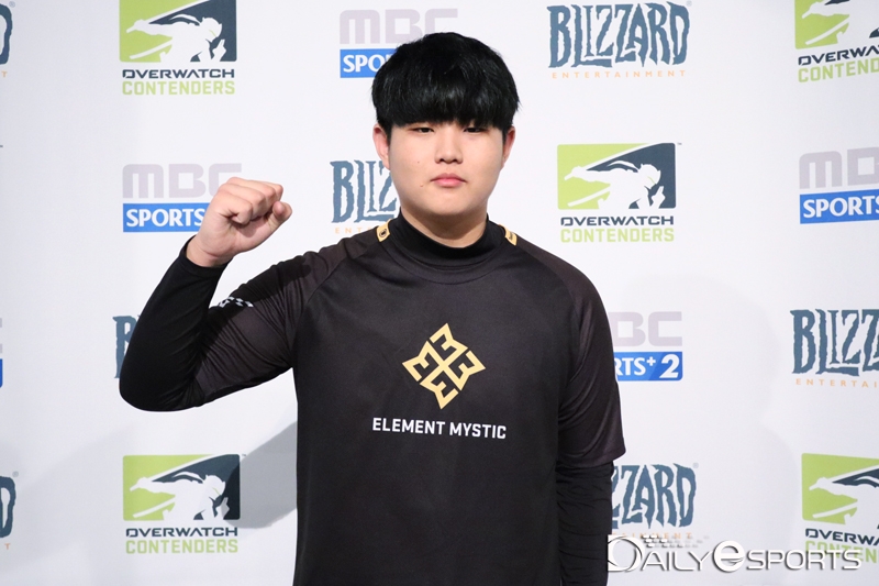 엘리먼트 미스틱의 메인 탱커 '타코야키' 이영현.