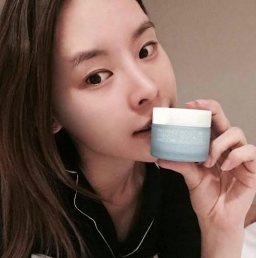 구재이 결혼 발표에 네티즌 "알고싶지 않아"vs"사람들 너무해"