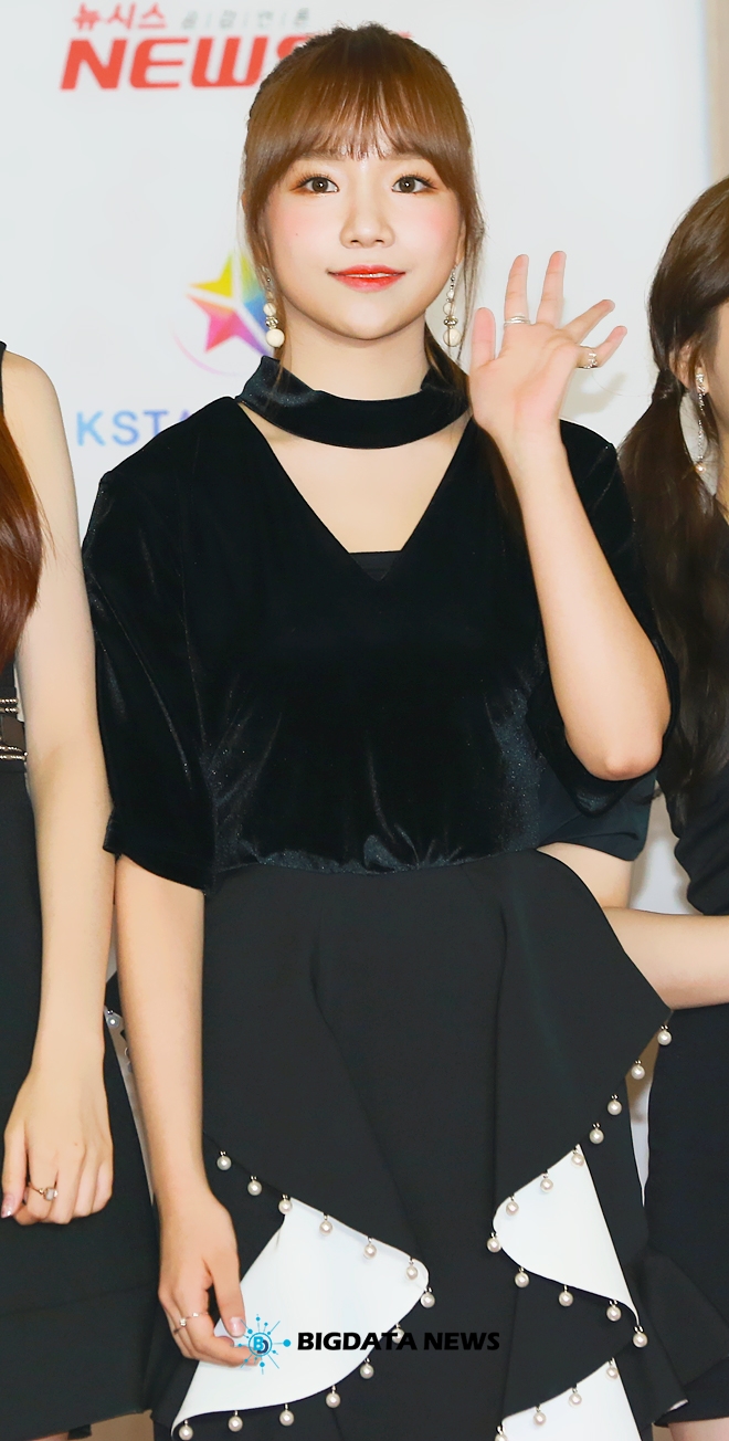 아이즈원 조유리, '2018 Asia Artist Awards' 레드카펫 현장