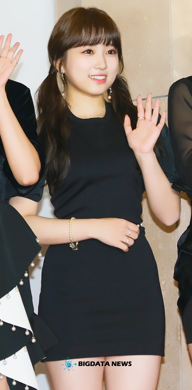 아이즈원 야부키 나코, '2018 Asia Artist Awards' 레드카펫 현장