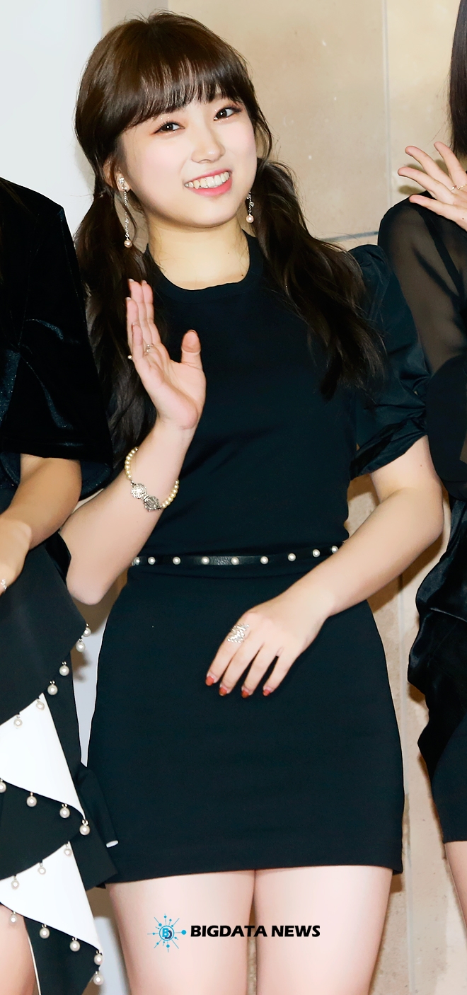 아이즈원 야부키 나코, '2018 Asia Artist Awards' 레드카펫 현장